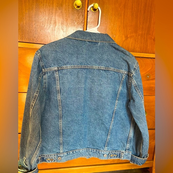 Vintage Levi’s Blue Jean Denim Trucker Jacket w/silver buttons • size Small - Picture 4 of 16